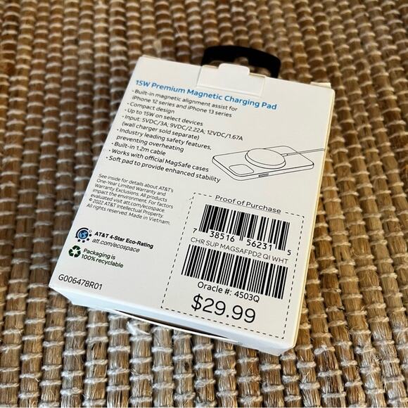 AT&T 15W Premium Magnetic Charging Pad - Picture 2 of 6